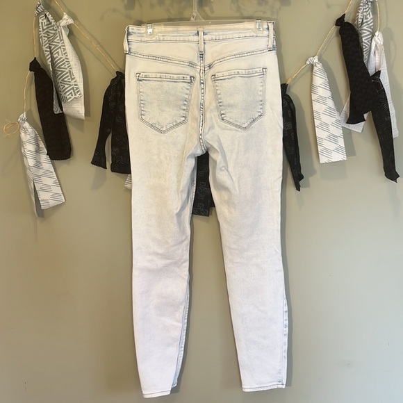 Old Navy Rockstar super skinny high rise button fly jeans - Picture 4 of 4